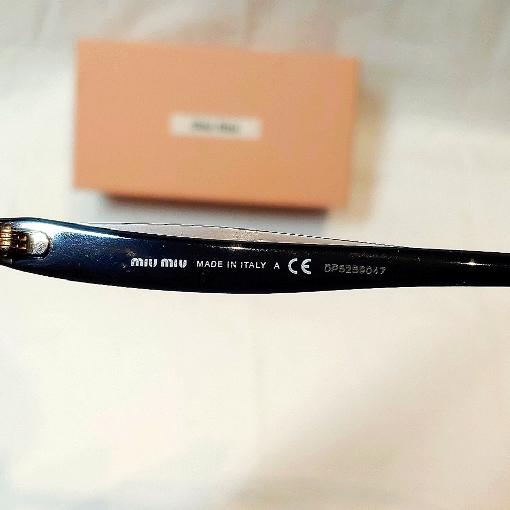 🎉2X Host Pick🎉Miu Miu 53MM Cat Eye Sunglasses - Picture 6 of 11